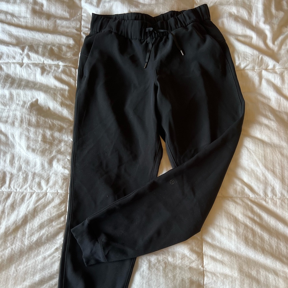 Lululemon joggers